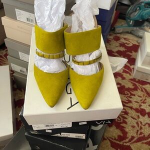 Vibrant Yellow Women's Shoes